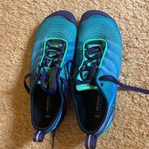 Never worn Merrell Vapor Glove Vibram